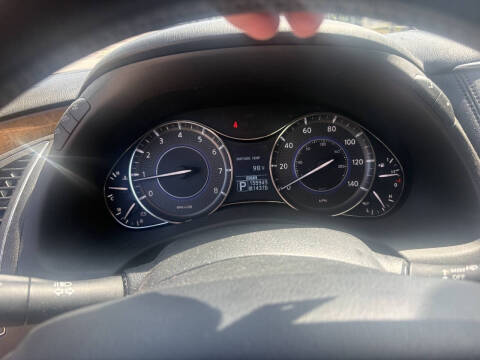 2012 Infiniti QX56