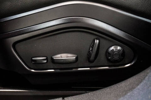 2022 Porsche Panamera 4 Platinum Edition