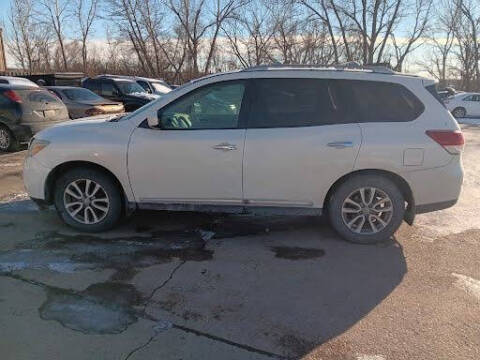 2013 Nissan Pathfinder SL