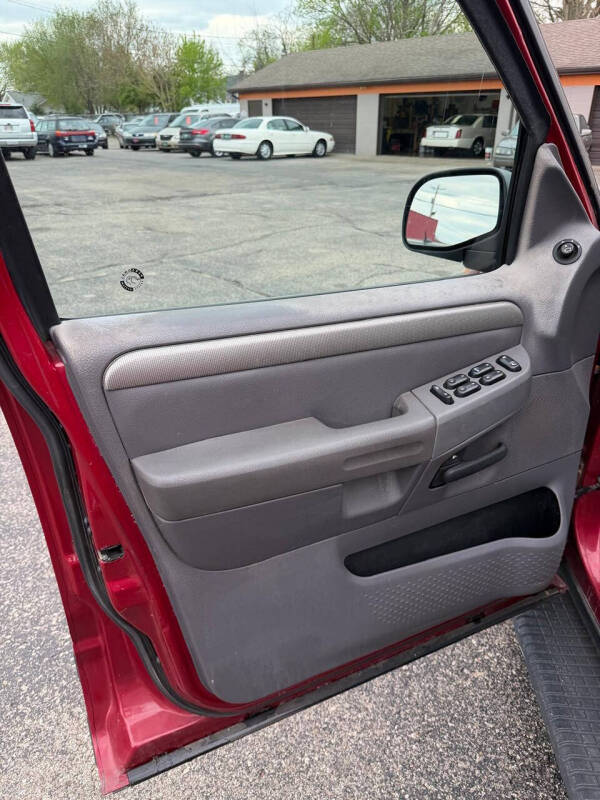 2003 Ford Explorer XLT