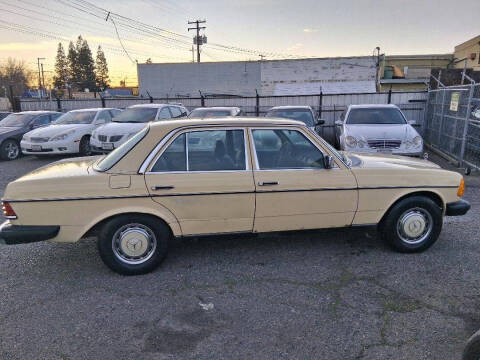 1978 Mercedes-Benz 300-Class