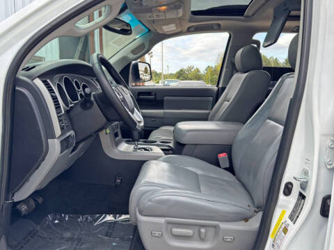 2016 Toyota Sequoia SR5