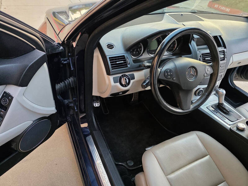 2010 Mercedes-Benz C-Class C 300 Sport