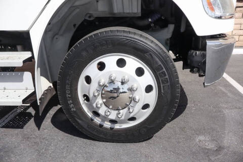 2016 Freightliner M2 106