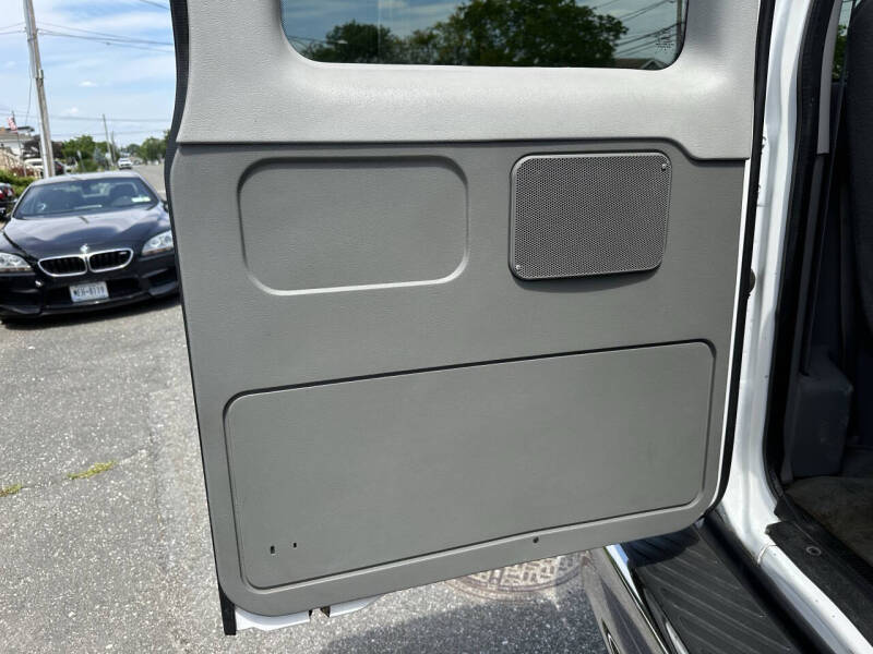 2014 Ford E-Series E-350 SD XLT