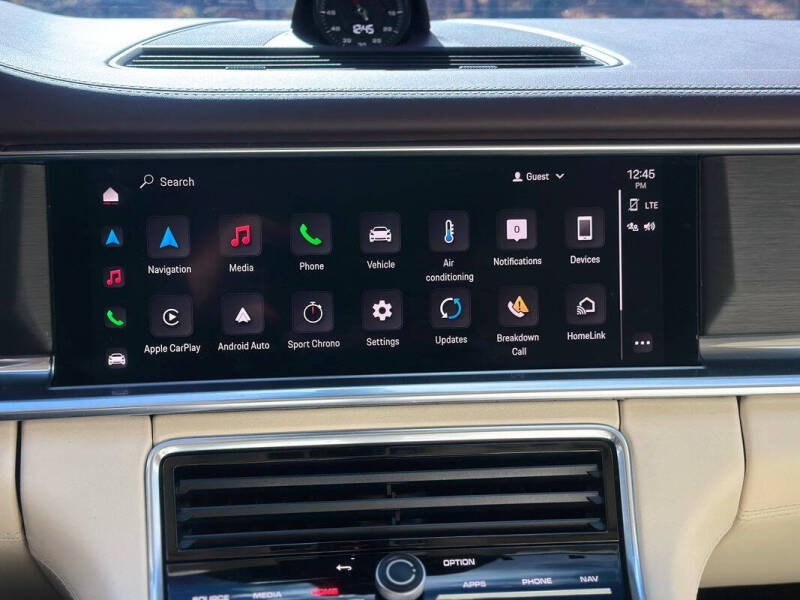 2023 Porsche Panamera GTS