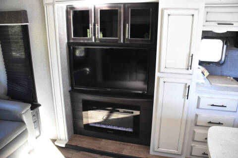 2020 Jayco Eagle HT Fifth Wheel