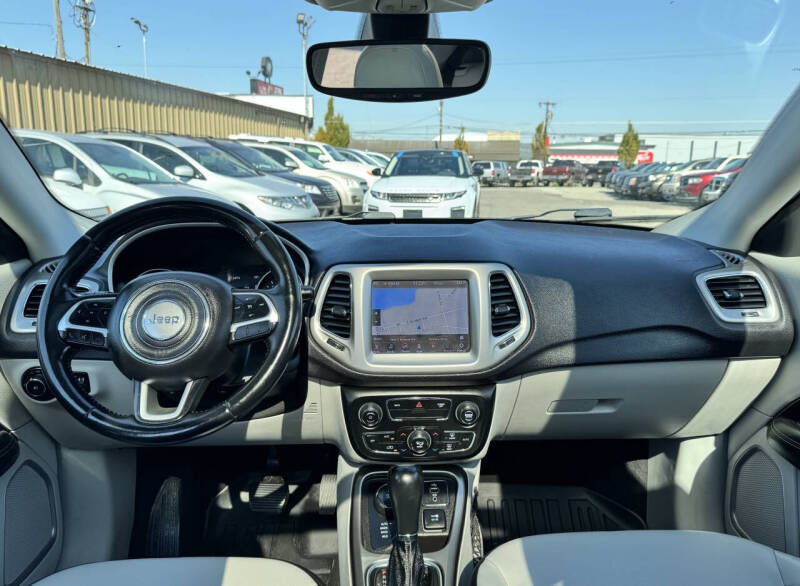 2017 Jeep Compass Latitude