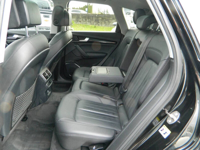 2018 Audi Q5 2.0T quattro Premium Plus