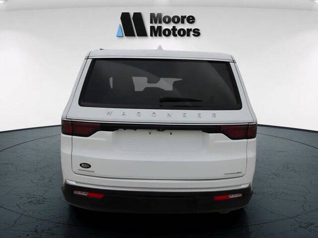 2023 Jeep Wagoneer L