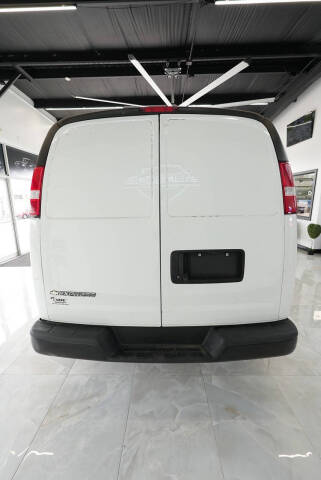 2020 Chevrolet Express 2500