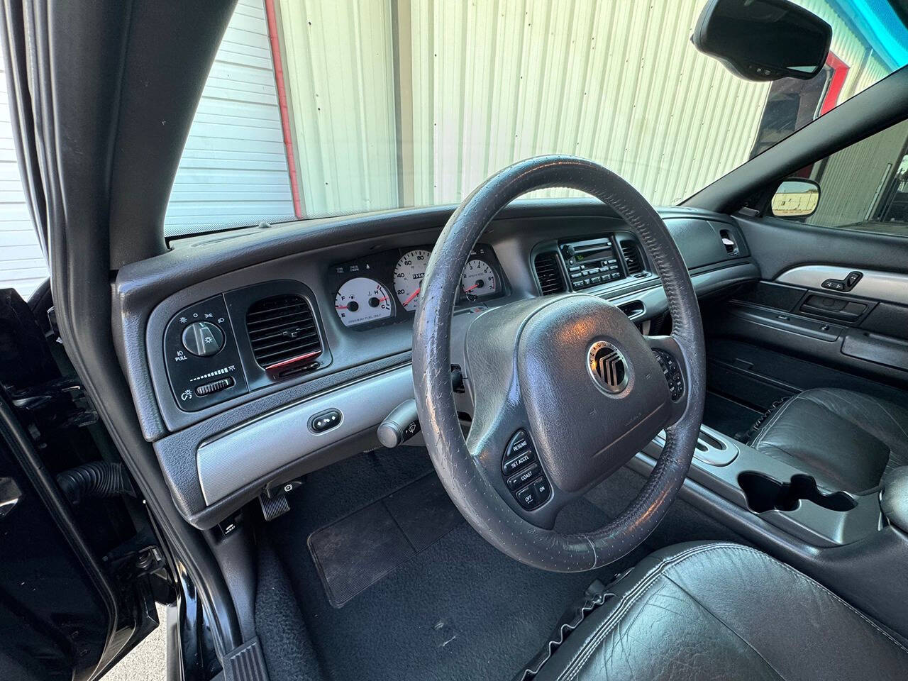 2003 Mercury Marauder for sale at Carnival Car Company in Victoria, TX