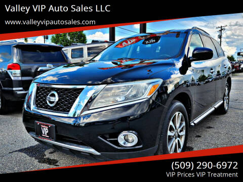 2013 Nissan Pathfinder for sale at Valley VIP Auto Sales LLC in Spokane Valley WA