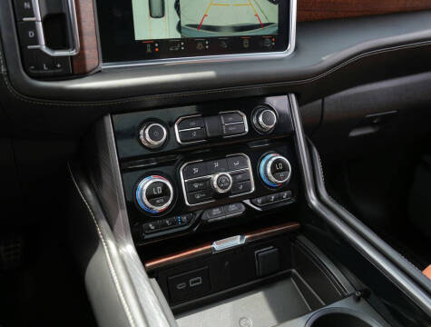 2024 GMC Yukon Denali Ultimate