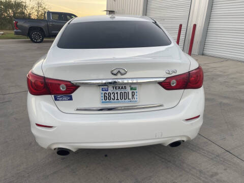 2015 Infiniti Q50 Premium