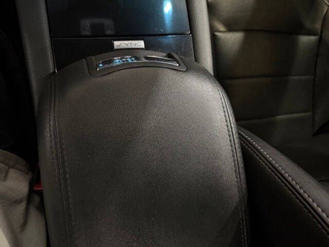 2017 Ford Taurus Limited