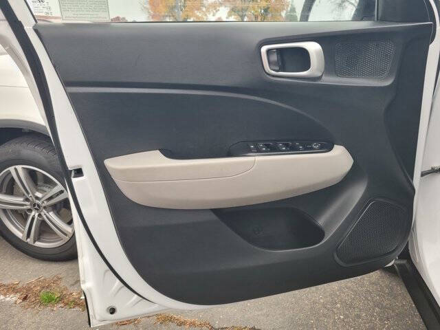 2020 Hyundai Venue SEL