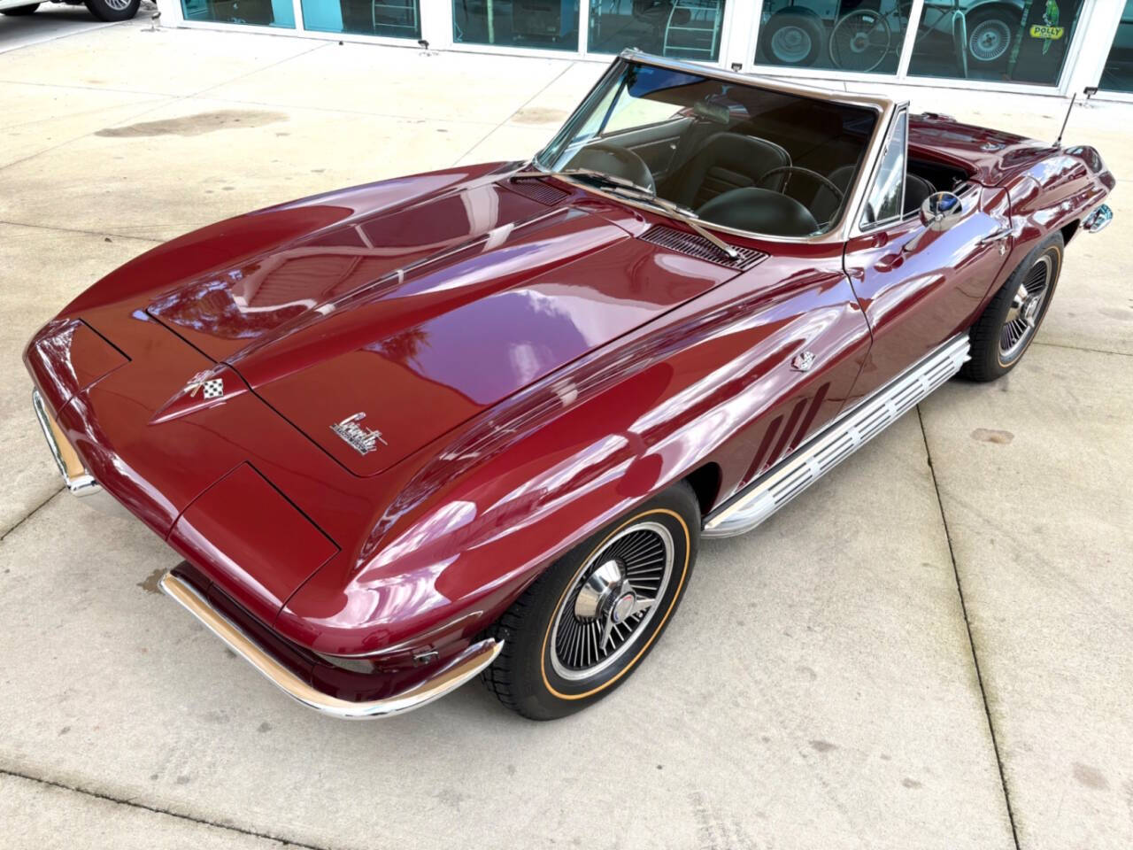 1966 Chevrolet Corvette 35