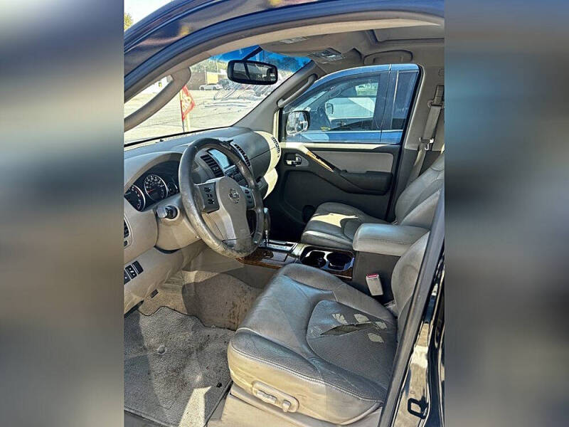 2007 Nissan Pathfinder LE