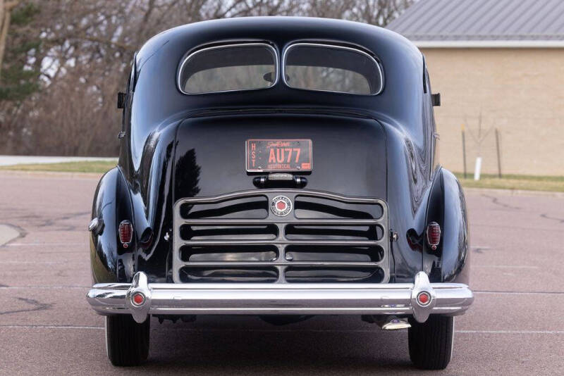 1939 Packard Super 8