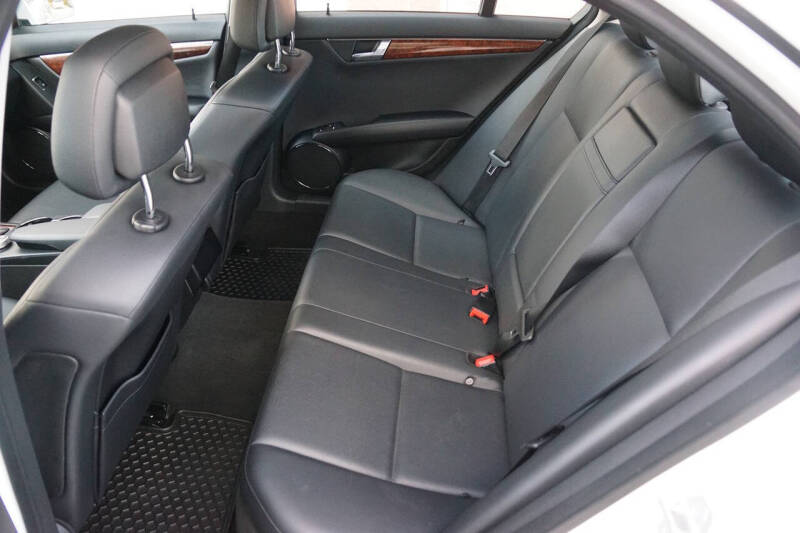 2011 Mercedes-Benz C-Class C 300 Sport 4MATIC