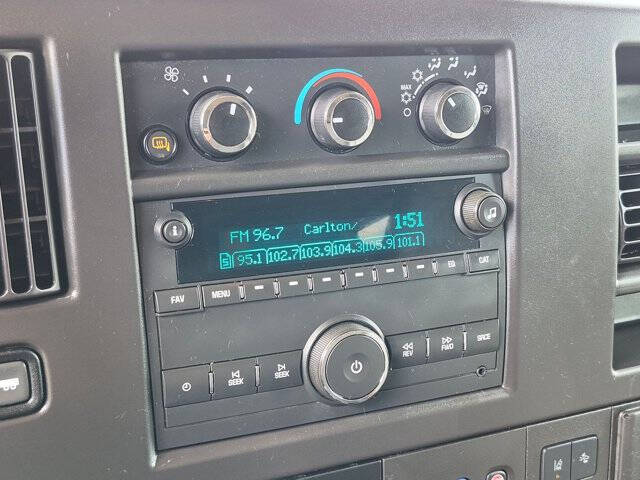 2024 Chevrolet Express LT 3500