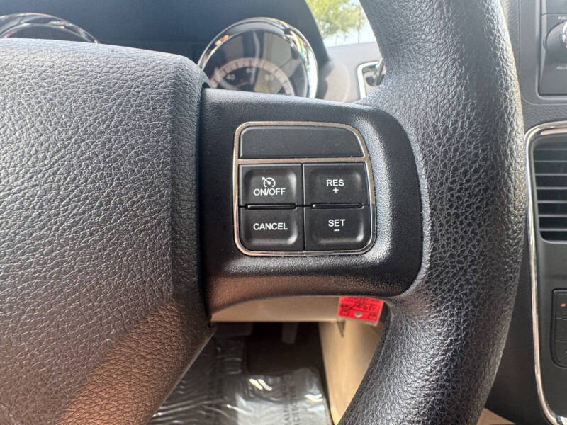 2014 Dodge Grand Caravan SE