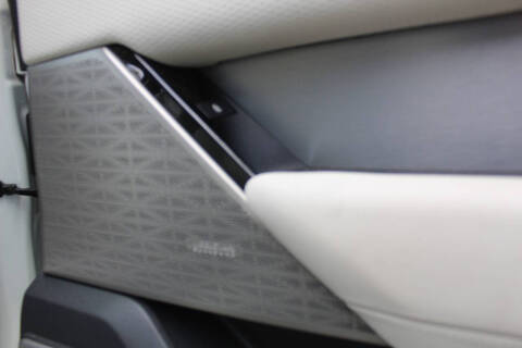 2022 Land Rover Range Rover Velar P250 R-Dynamic S