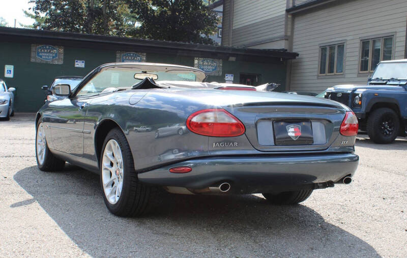 2000 Jaguar XKR