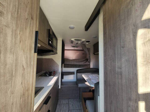 2025 Lance Truck Camper Short Bed