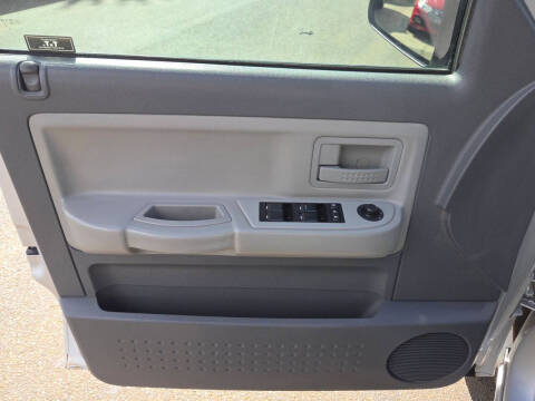 2005 Dodge Dakota SLT