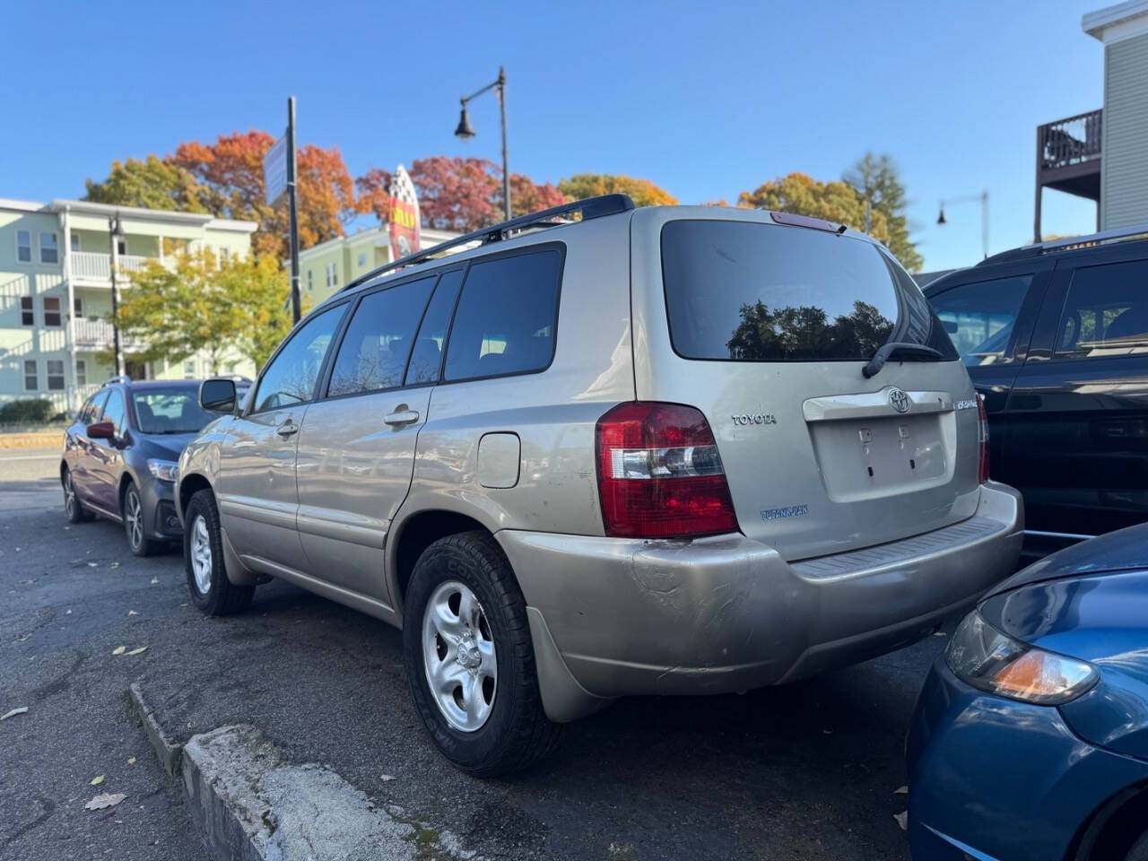 2005 Toyota Highlander for sale at Stateside Auto Sales And Repair in Roslindale, MA