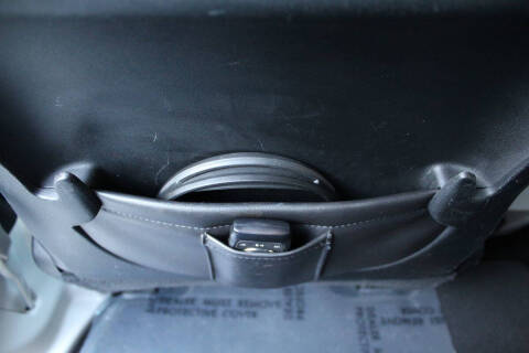 2017 Chrysler Pacifica Hybrid Platinum