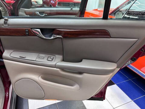 2000 Cadillac DeVille