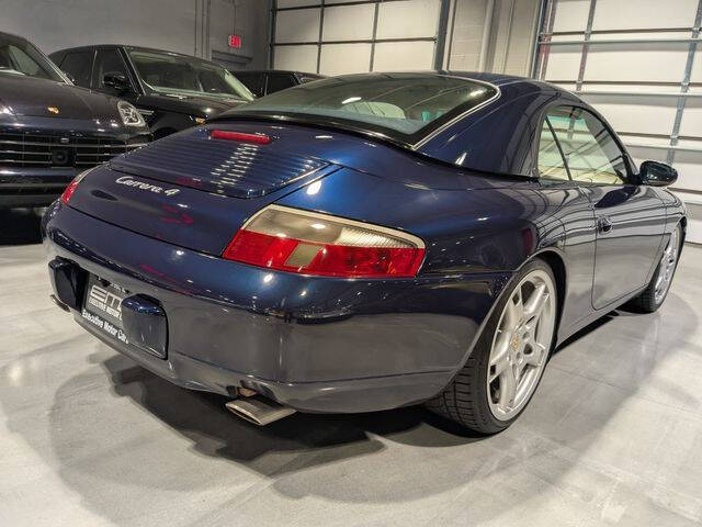 2000 Porsche 911 Carrera 4