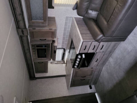 2020 Coachmen RV Apex