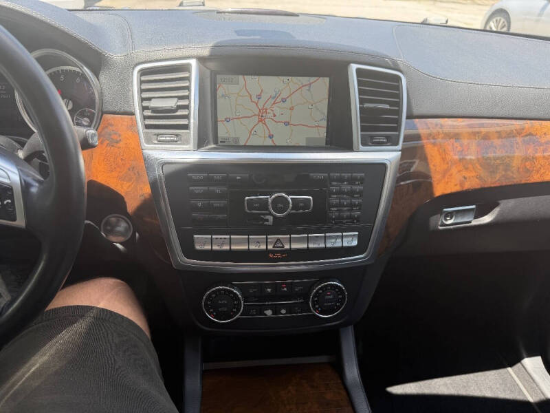 2014 Mercedes-Benz GL-Class GL 550 4MATIC