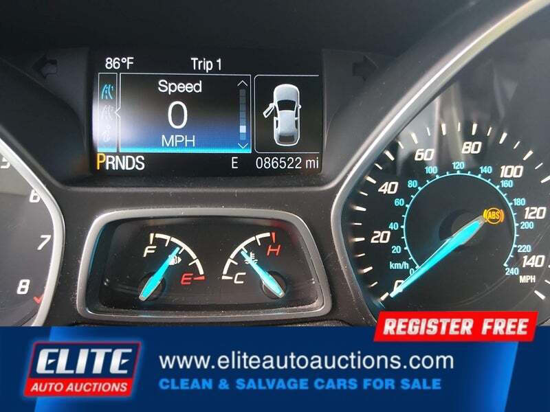 2015 Ford Escape SE