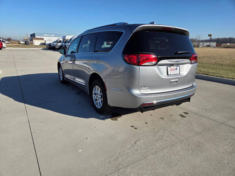 2020 Chrysler Pacifica Touring L