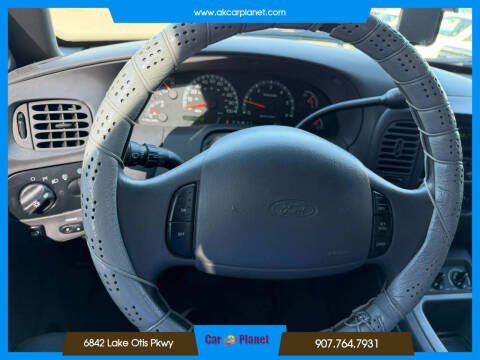 2002 Ford Expedition XLT