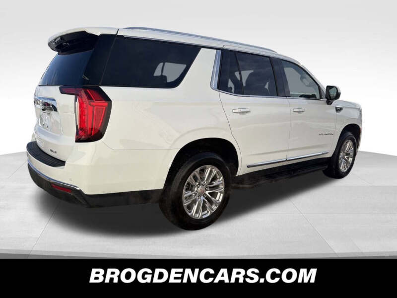 2024 GMC Yukon SLT