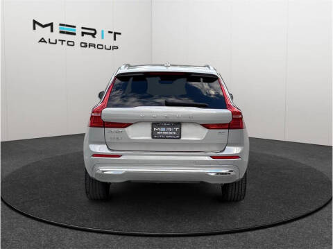 2023 Volvo XC60 B5 Plus Bright Theme