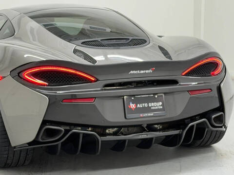2017 McLaren 570GT