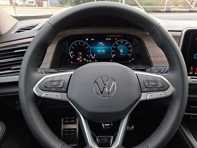 2026 Volkswagen Atlas SEL Premium R-Line 4Motion