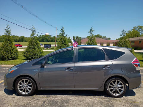 2015 Toyota Prius v Five