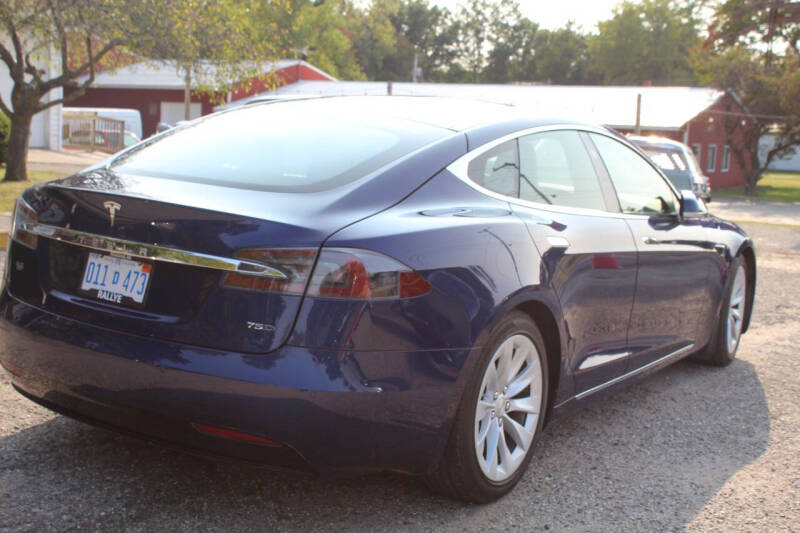 2016 Tesla Model S 75D