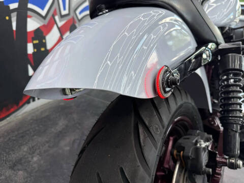 2016 Harley-Davidson FXDB Dyna Street Bob