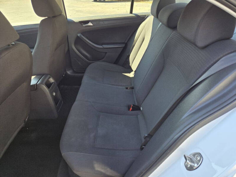 2016 Volkswagen Jetta