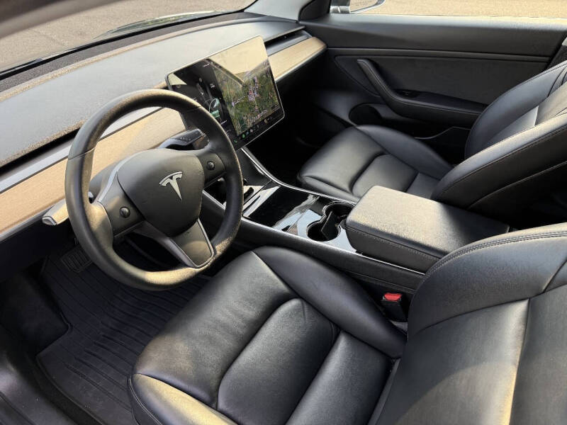 2020 Tesla Model 3 Standard Range Plus