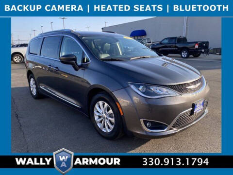 2019 Chrysler Pacifica for sale at Wally Armour Chrysler Dodge Jeep Ram in Alliance OH